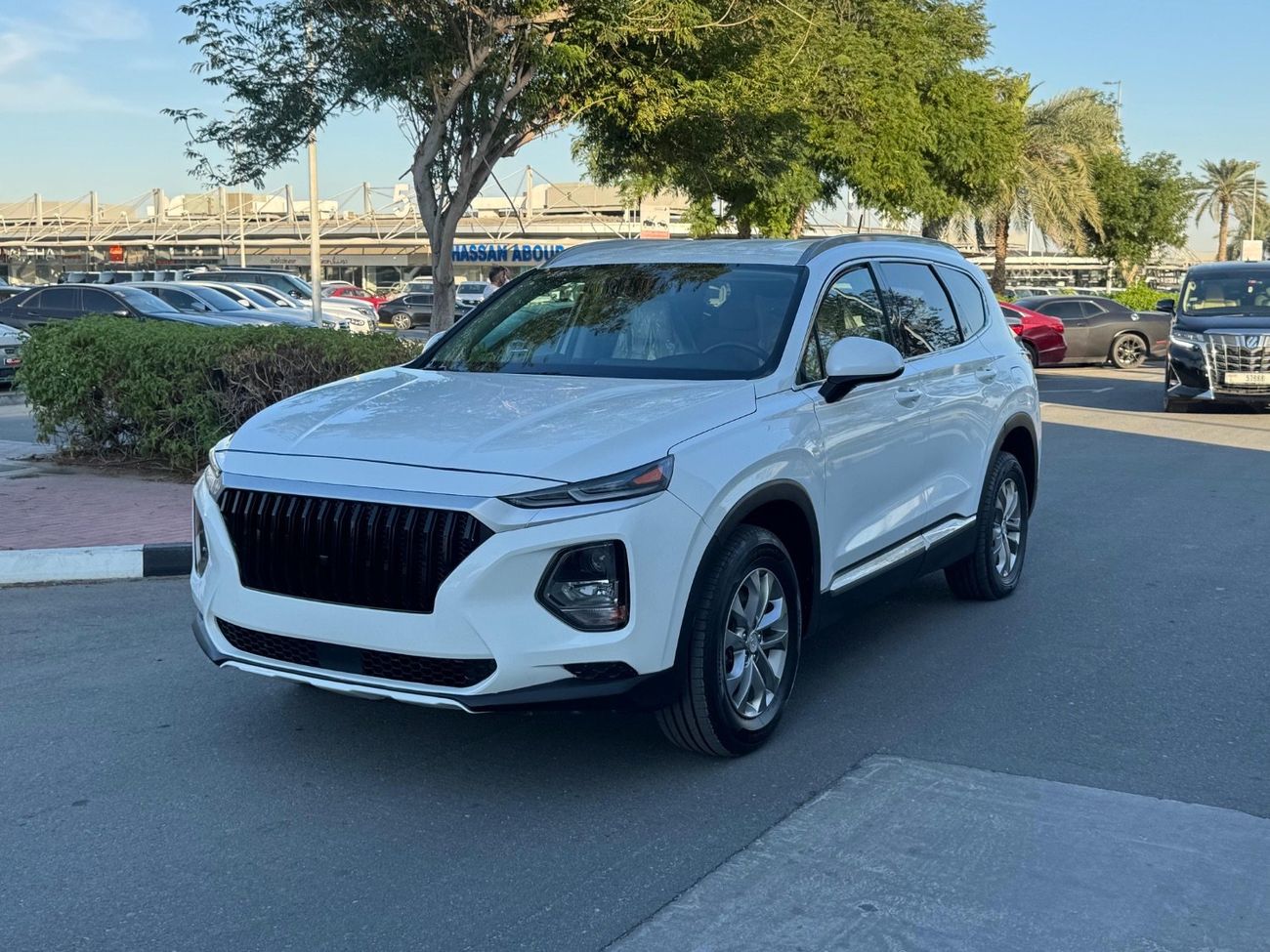 Hyundai Santa Fe 2019 2.4/V4 BASIC LEATHER SEATS CANADA SPEC