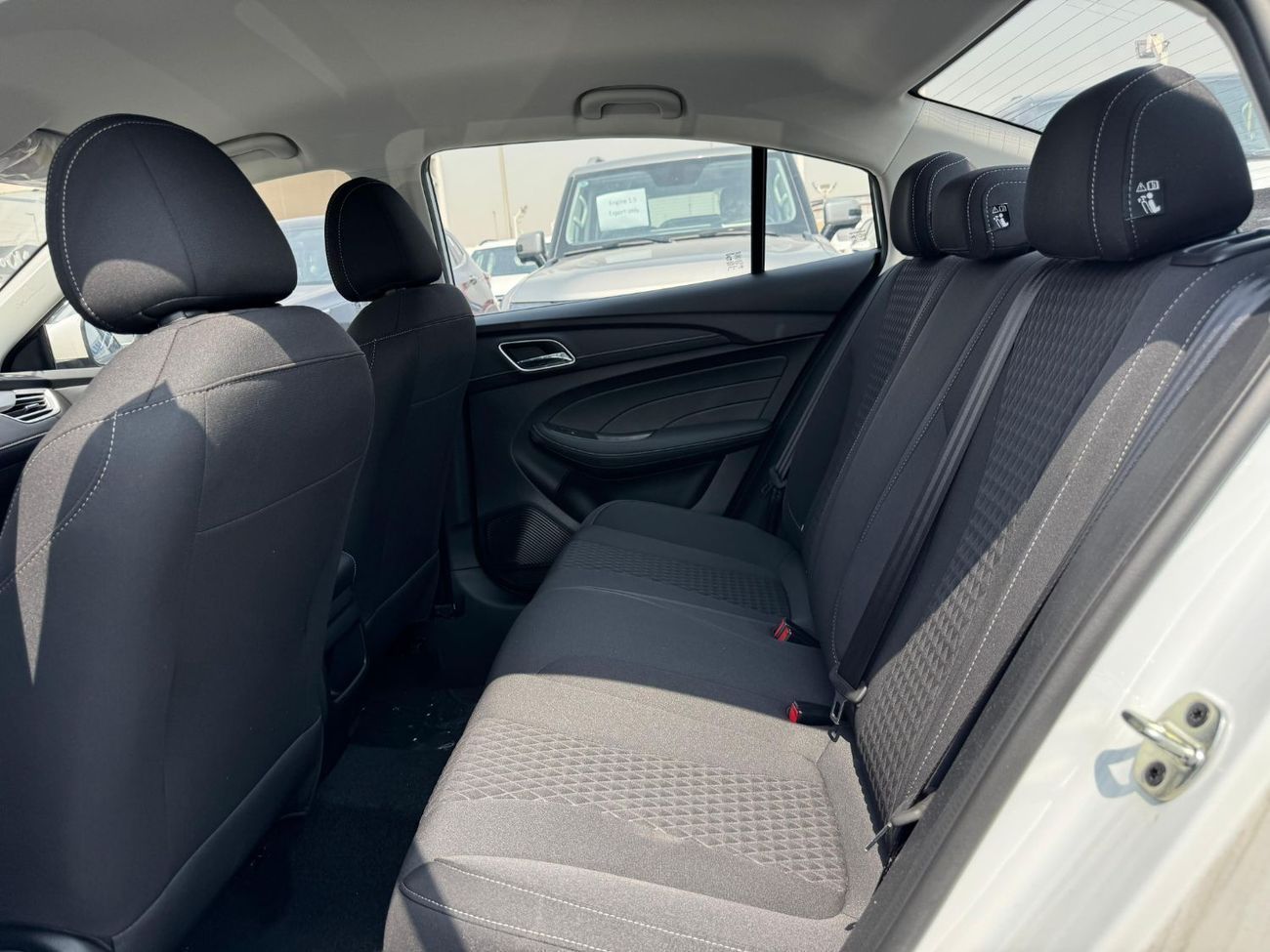 أم جي 5 STD 1.5L Petrol Manual 2025 Export Price @ 26,500 AED