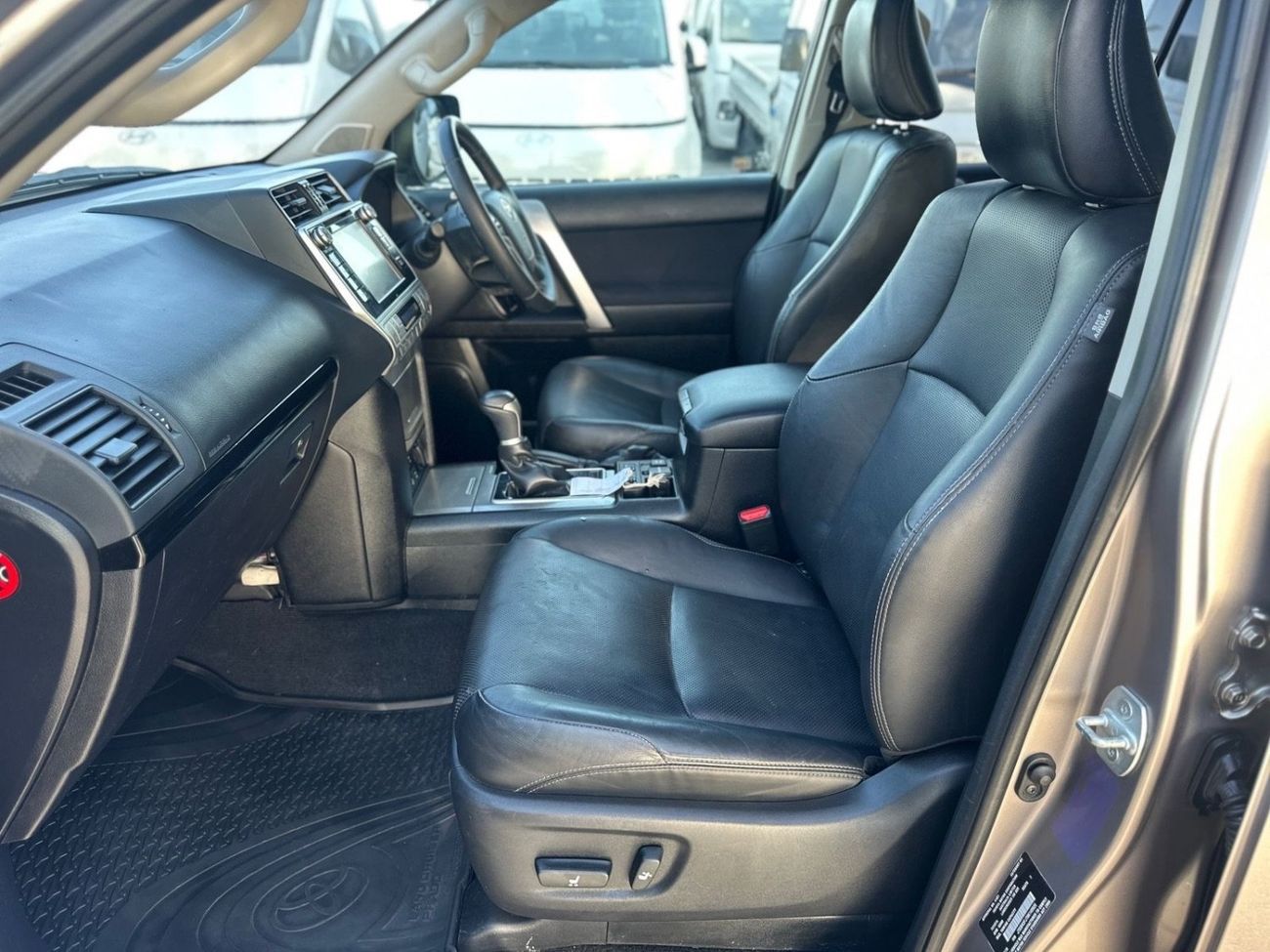 Toyota Prado 2019 VXL RHD Full Option Top Of The Range Very Clean and Perfect Condition