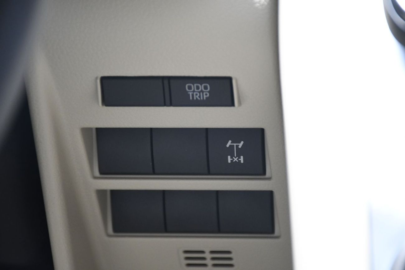 Toyota Land Cruiser GXR 3.5L  V6 Twin Turbo With Rader JBL (Export + Gulf Country)  Ready Stock