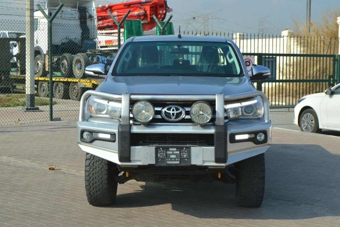Toyota Hilux 2.8L Double cabin