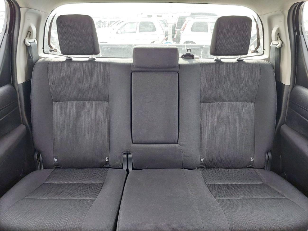 Toyota Hilux TOYOTA HILUX PICK UP RHD 2022 MODEL 2.8 L DIESEL AUTOMATIC(PM71300)