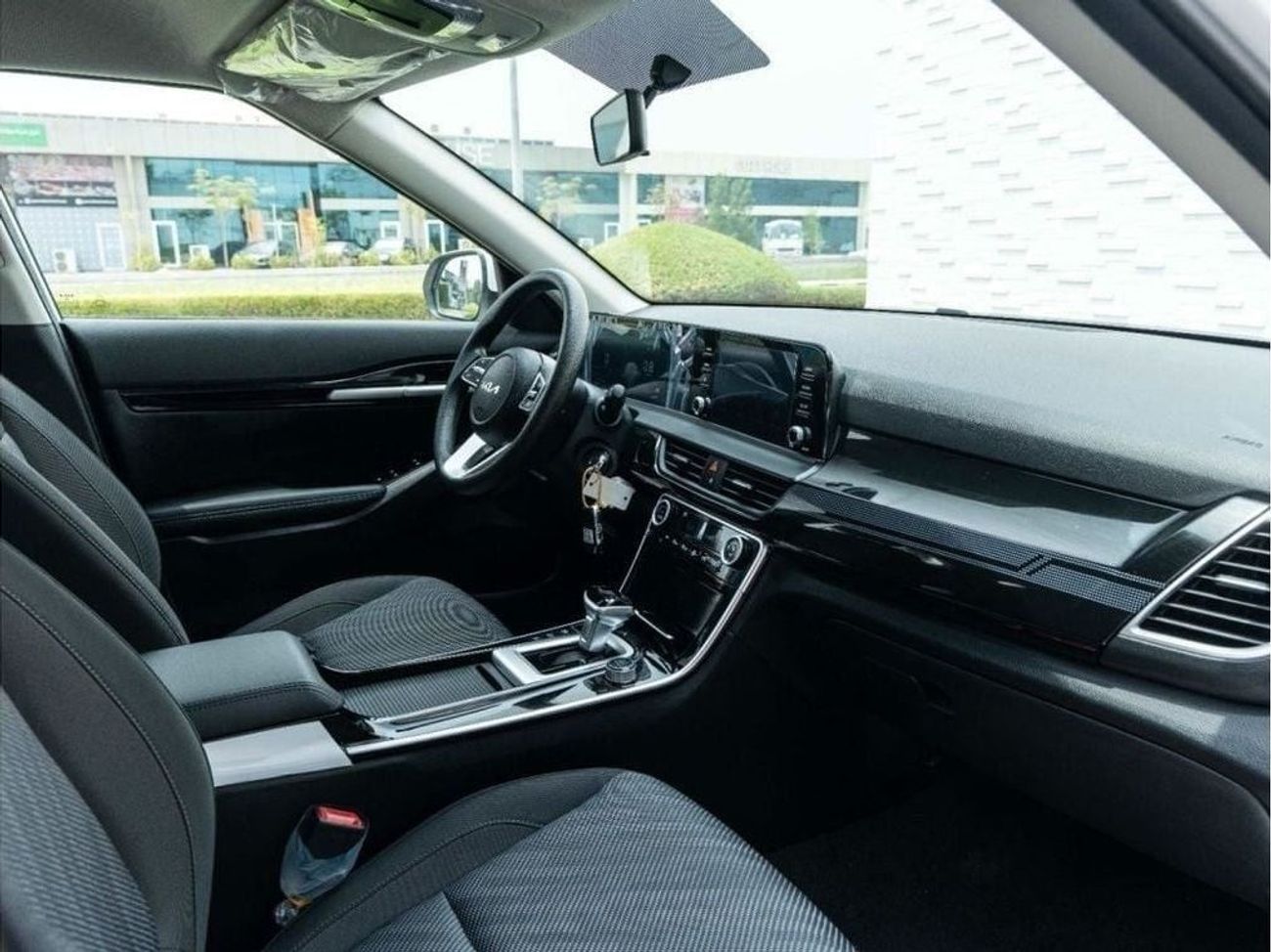 Kia Seltos Std 1.4L (138 HP)