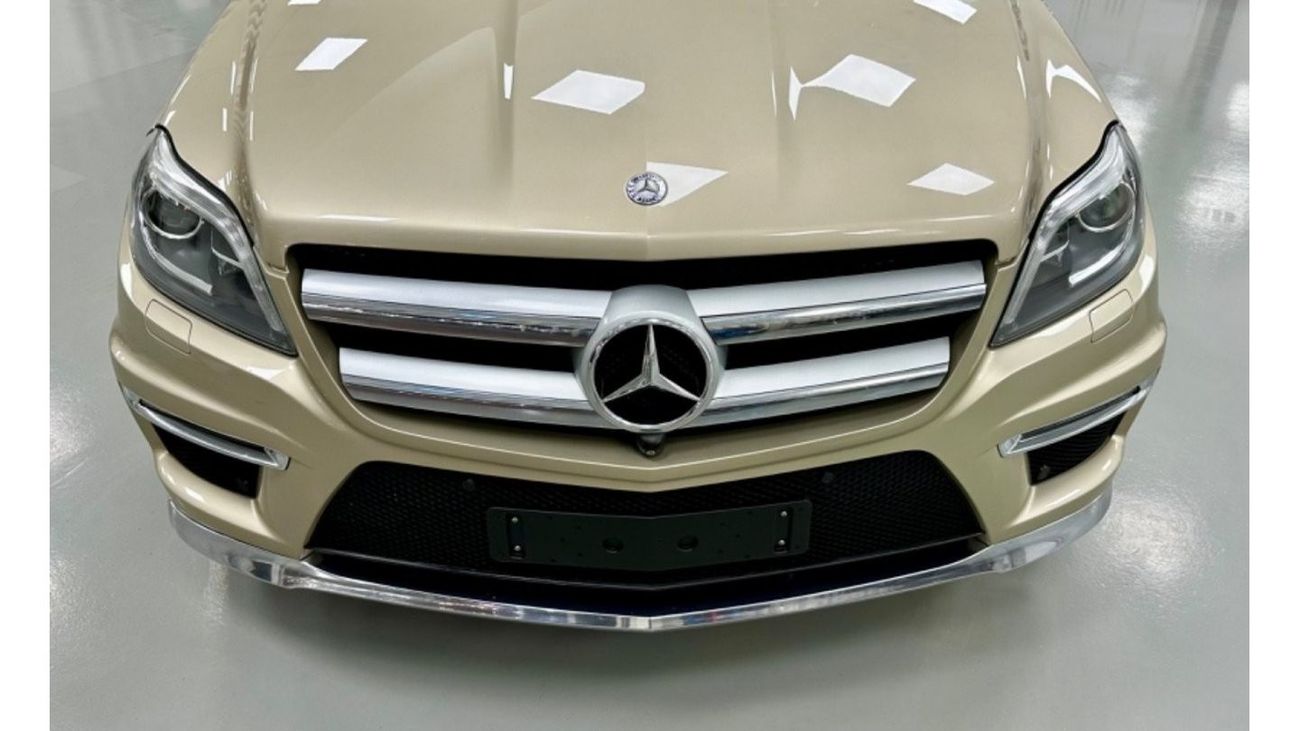 Mercedes-Benz GL 500 Std GCC .. Original Paint .. Top Range .. V8 .. Perfect Condition