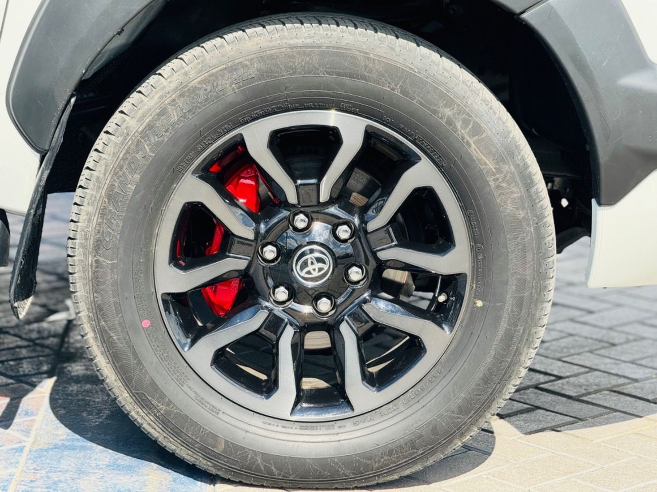 Toyota Hilux Toyota hilux Rogue top of the range RHD