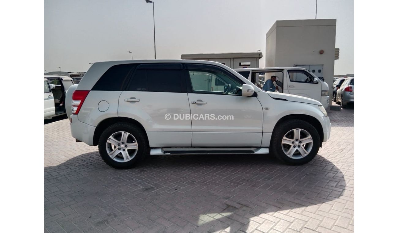 Suzuki Escudo SUZUKI ESCUDO RIGHT HAND DIVE (PM1465)