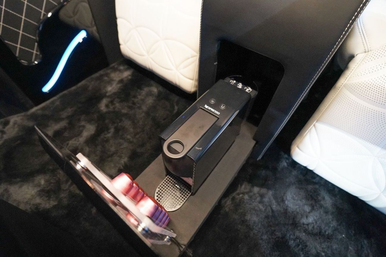 مرسيدس بنز V 300