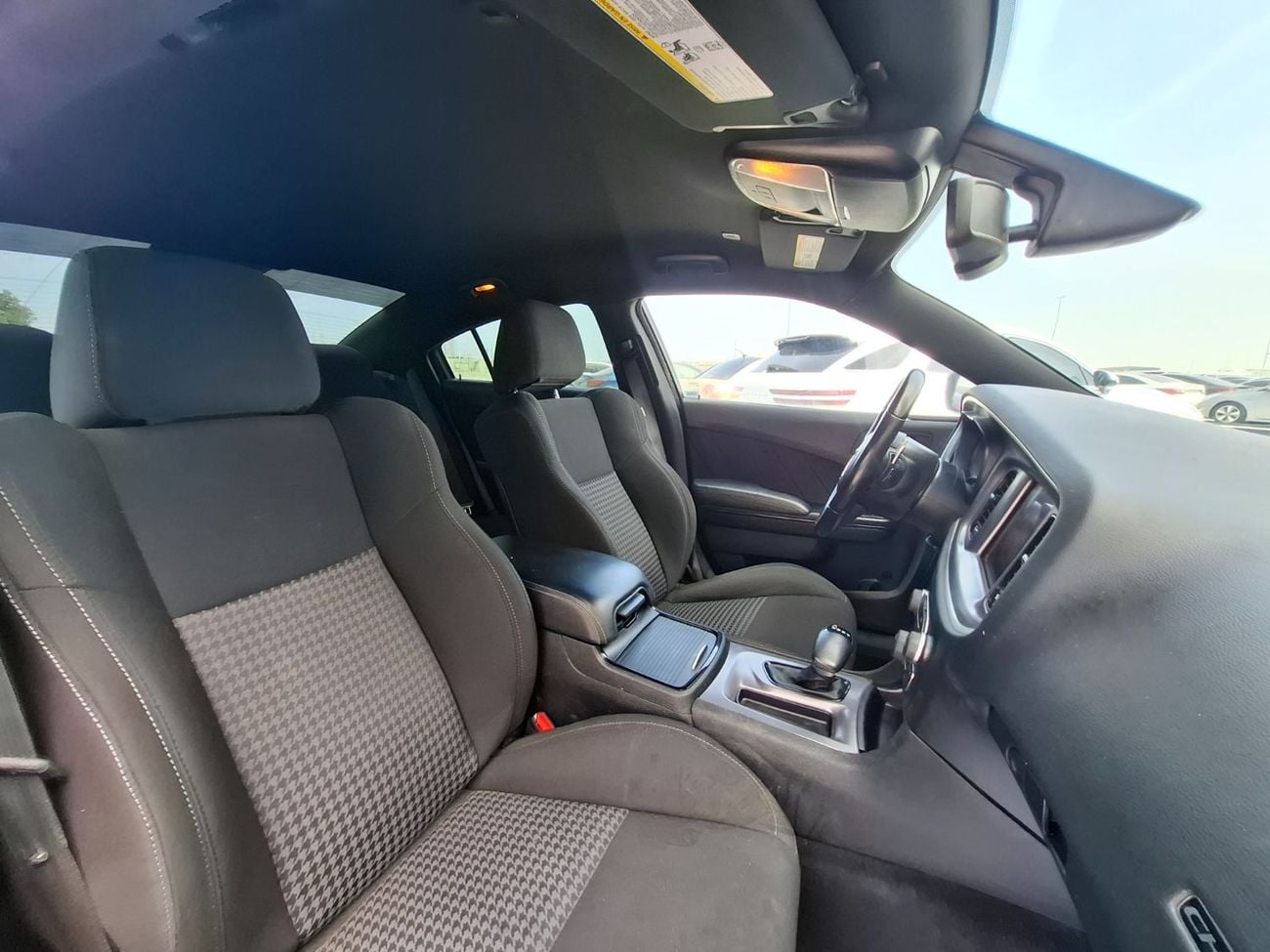 دودج تشارجر دودج 2022 تشارجر V8