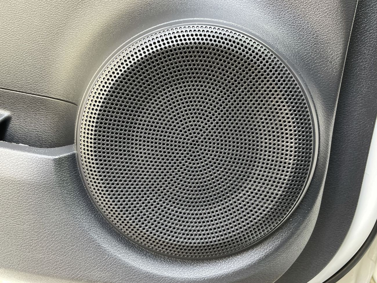 Nissan Kicks SE 1.6 | Under Warranty | Free Insurance | Inspected on 150+ parameters