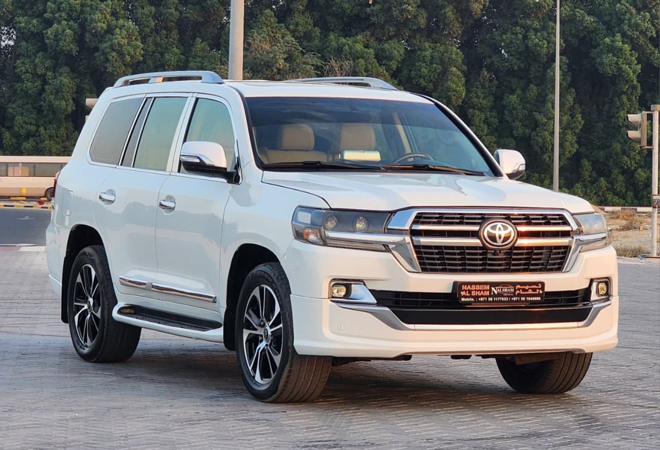 Toyota Land Cruiser VXR MODEL 2010 FULL OPTION  UPGRADE 2021