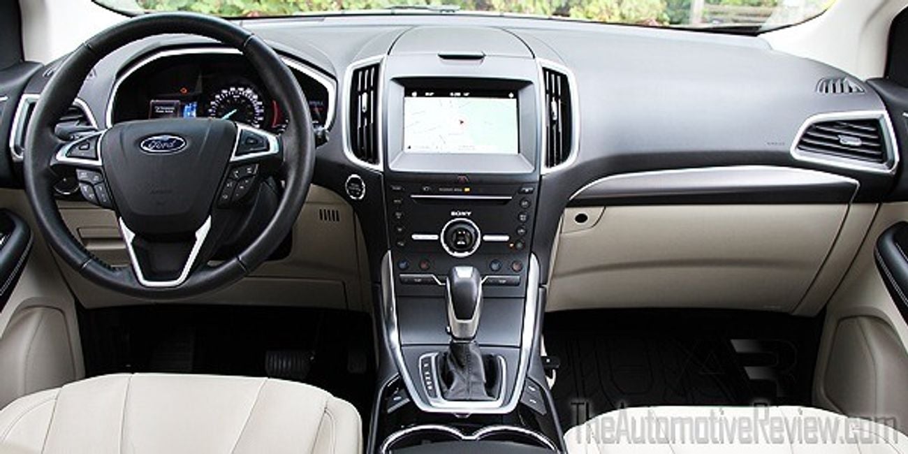 Ford Edge Ford Edge Titanium 3.5-liter V6 engine