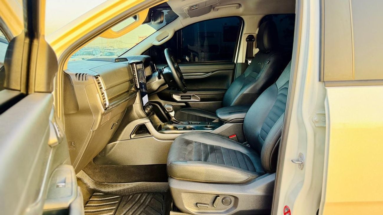 Ford Everest SPORTS | PUSH START | 2.0L DIESEL ENGINE | PARKING SENSORS | BACK CAMERA | AUTO | 2024 | RHD | 2WD