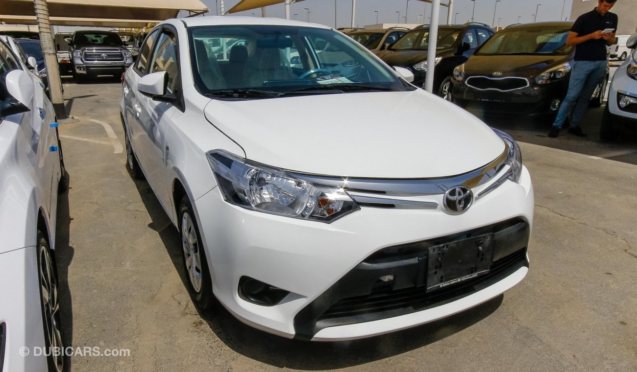 Toyota Yaris SE