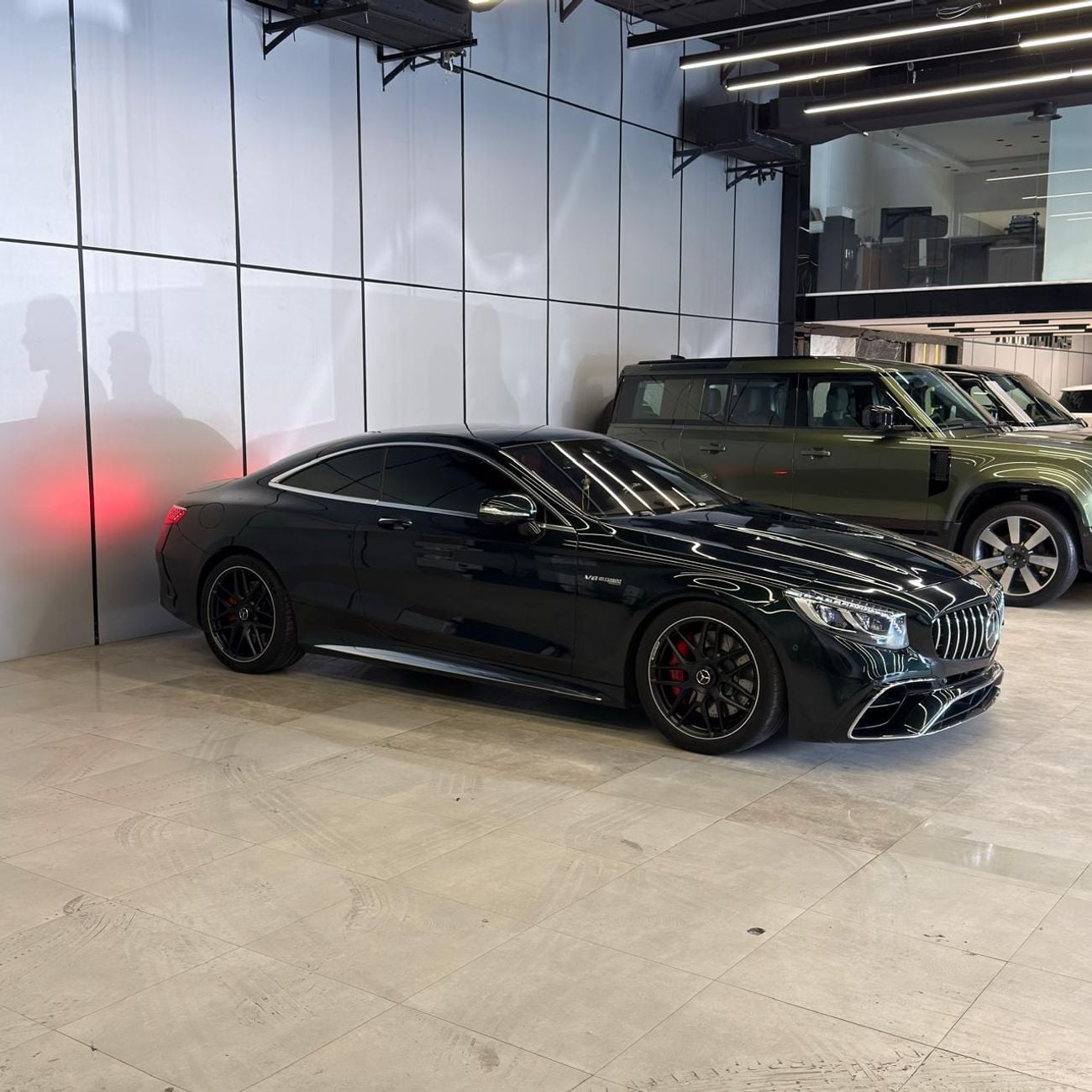 مرسيدس بنز S 63 AMG ستاندارد | 4Matic +
