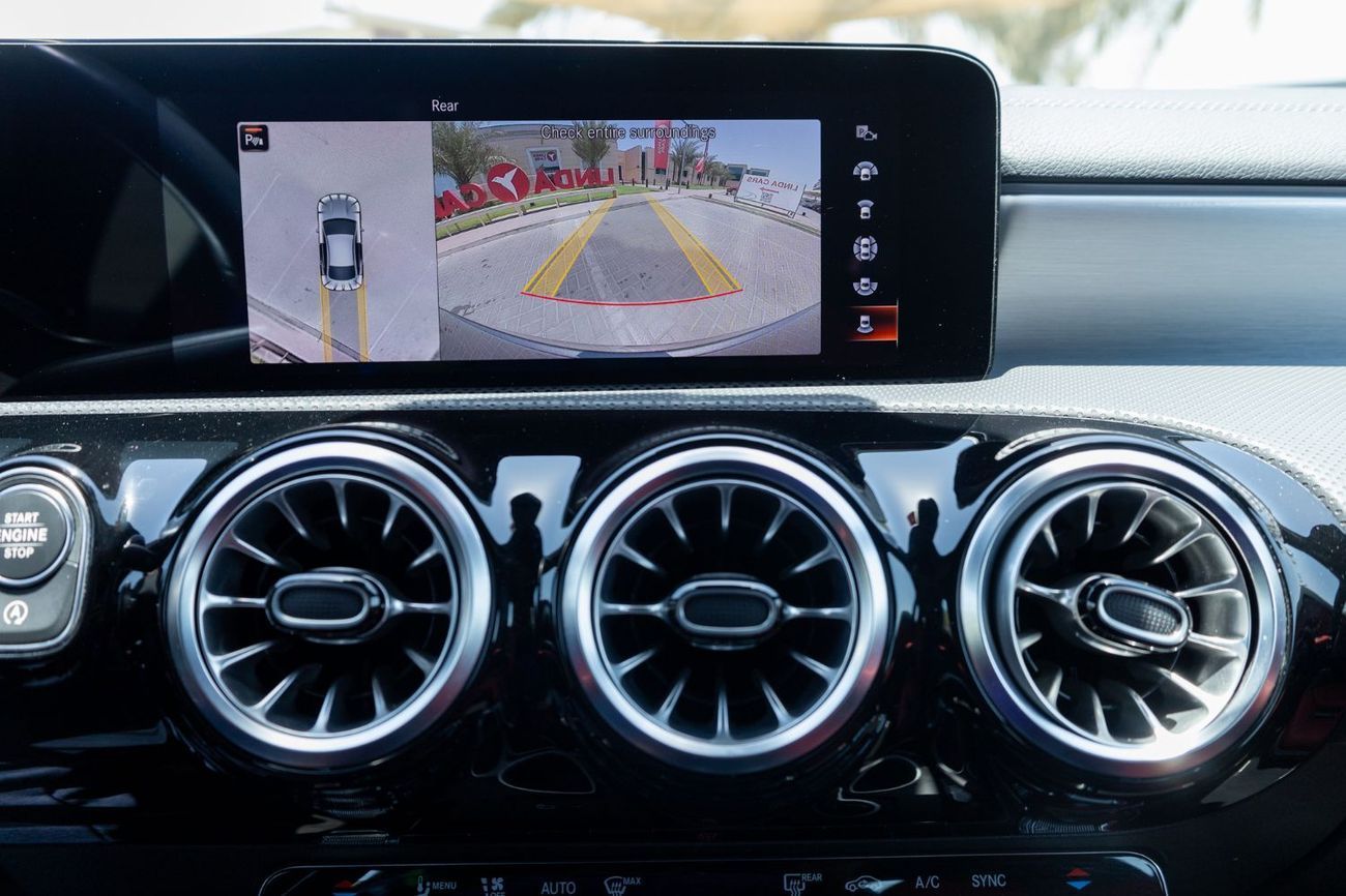 مرسيدس بنز CLA 250 Premium + 2.0L