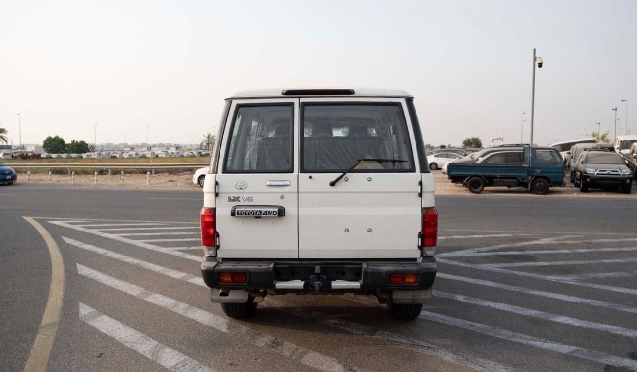 Toyota Land Cruiser 76 - 4.0L V6 PETROL M/T  MY24