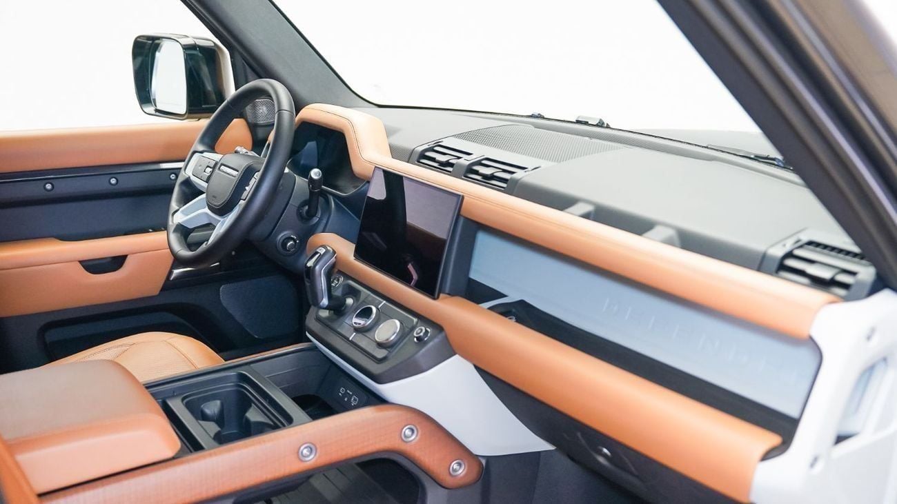 Land Rover Defender P400 110 S 3.0L (5 Seater) Special Offer | AED 4,719 PM | High Options, Warranty 2028 | 110 P400 S W