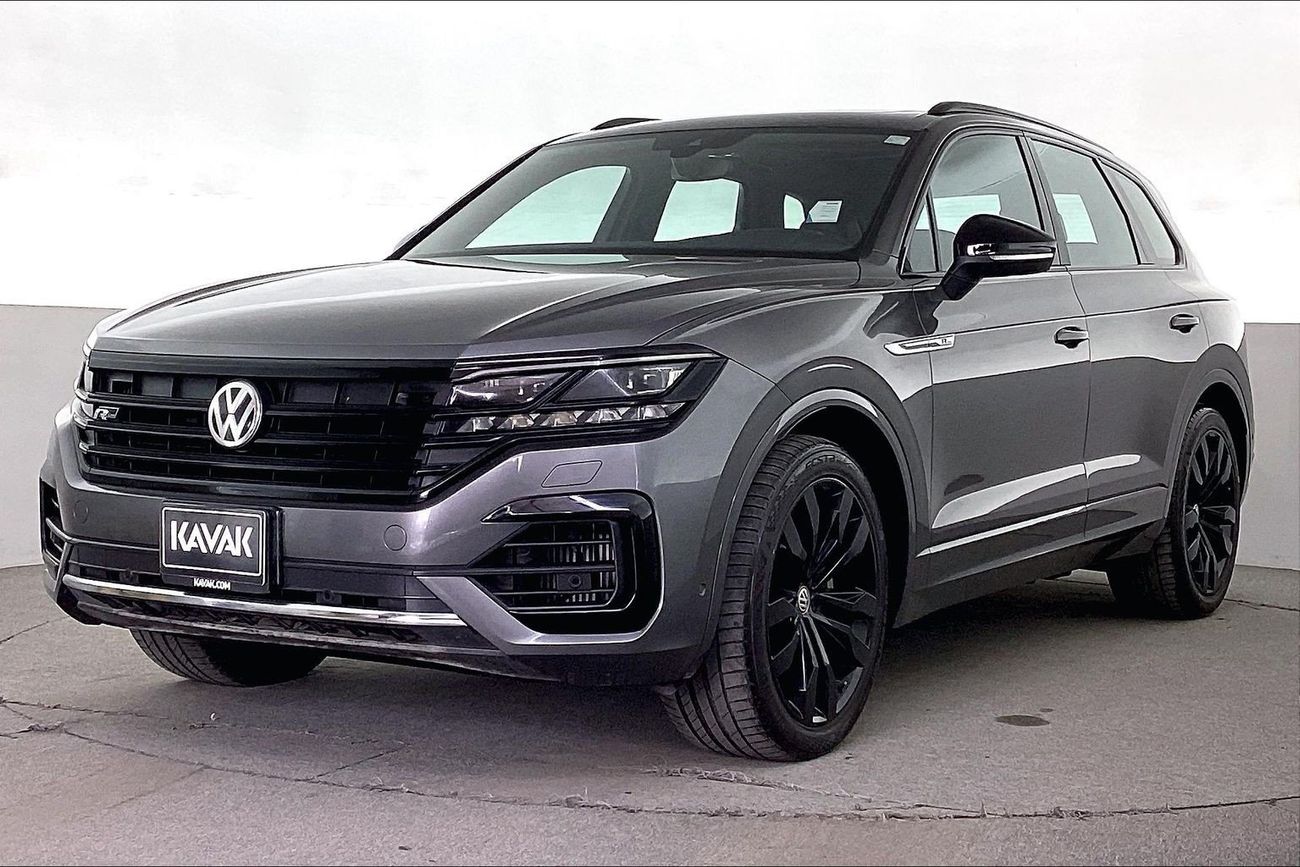 Volkswagen Touareg R-Line | Guaranteed Warranty | 0 Down Payment