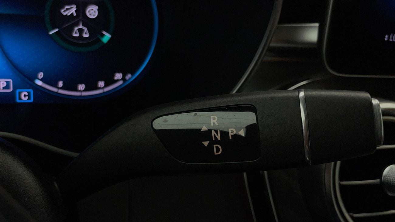 مرسيدس بنز GLC 200 AMG LINE 2 | بدون دفعة مقدمة | اختبار القيادة في المنزل