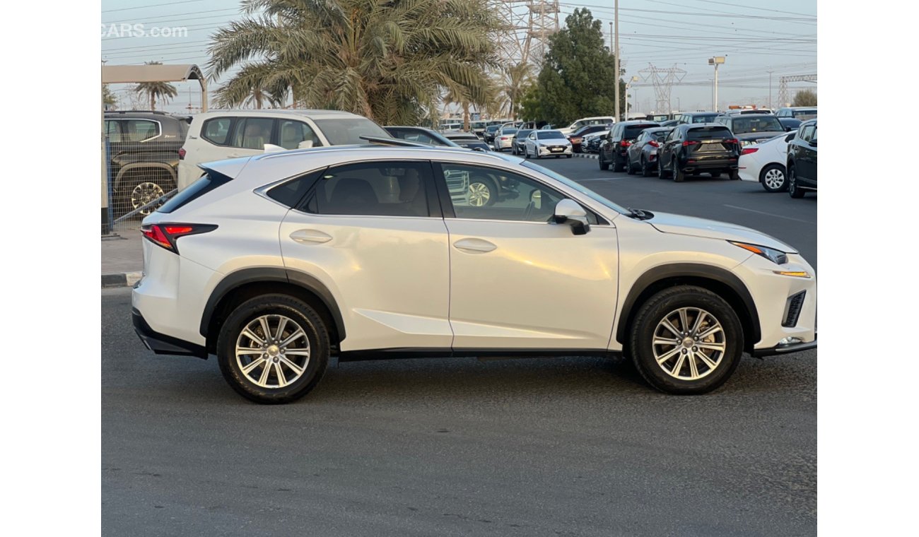 Lexus NX300