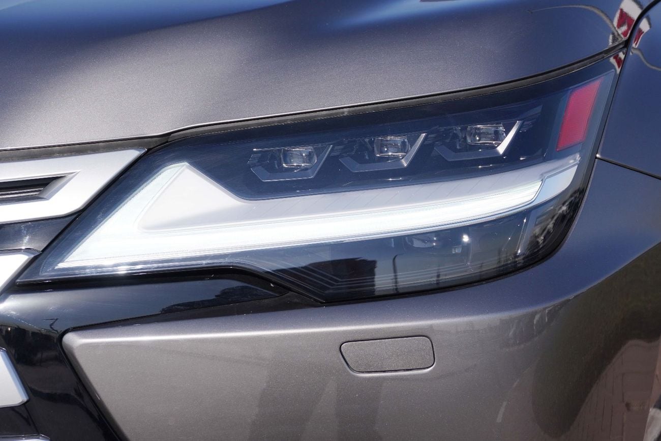 لكزس LX 700h LX700 3.5L HEV (22' ALY, HEAD-UP DISPLAY, 7STR W/ RSE)