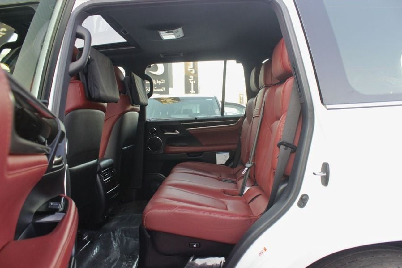 Lexus LX 570 Platinum 5.7L,GCC