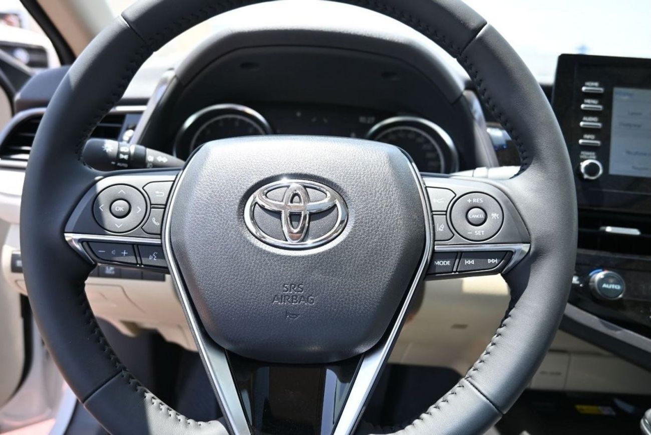 Toyota Camry Toyota Camry Limited 3.5L Petrol, V6, Sedan, FWD, 4Doors Features: Panoramic Roof, Radar, Cruise Con