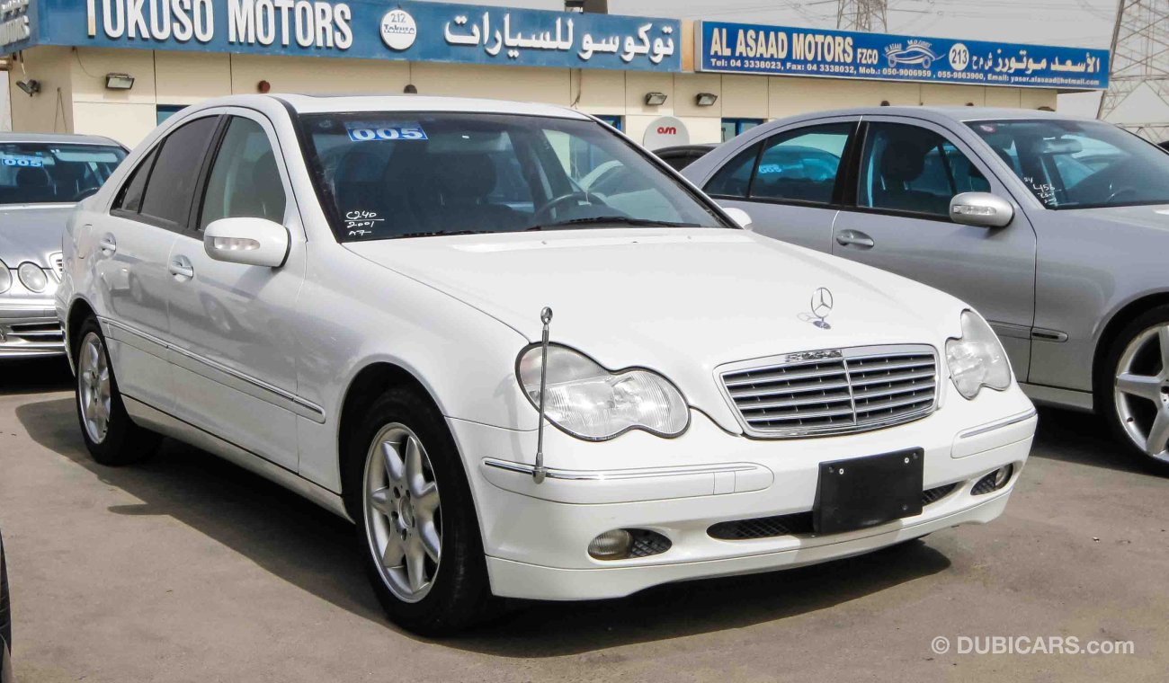 Mercedes-Benz C 240