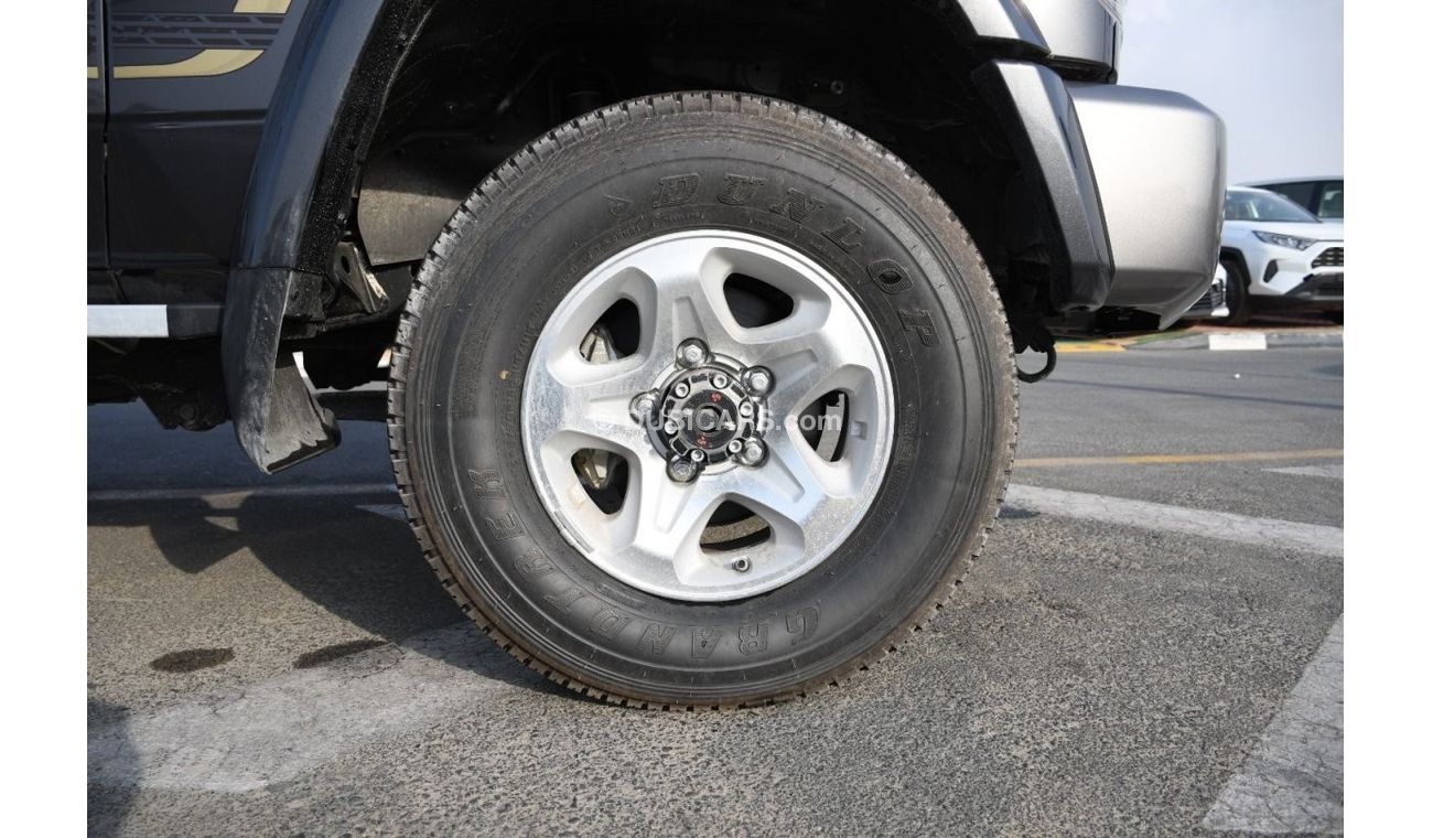 Toyota Land Cruiser 70 76 Series 4.0L V6 Petrol (Only for Export)