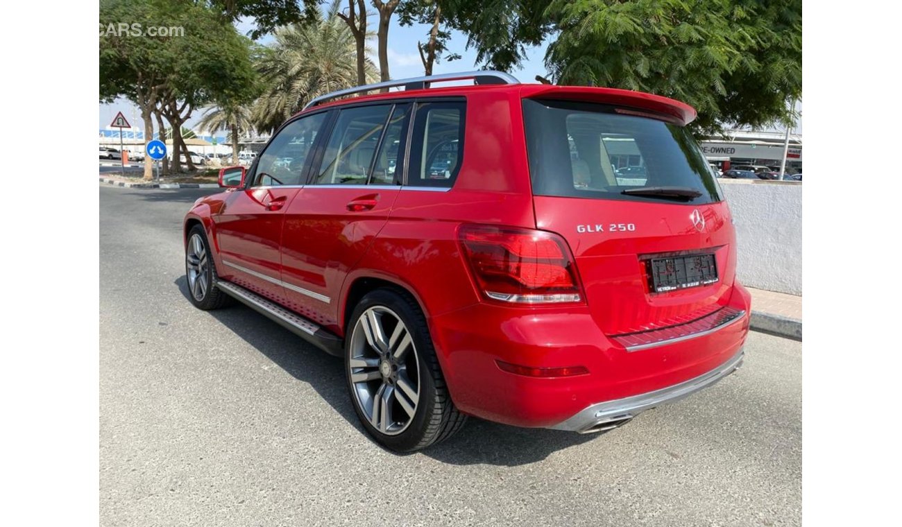 Mercedes-Benz GLK 250 = EMC FULL SERVICE HISTORY = PANORAMIC ROOF = FREE REGISTRATION = WARRANTY