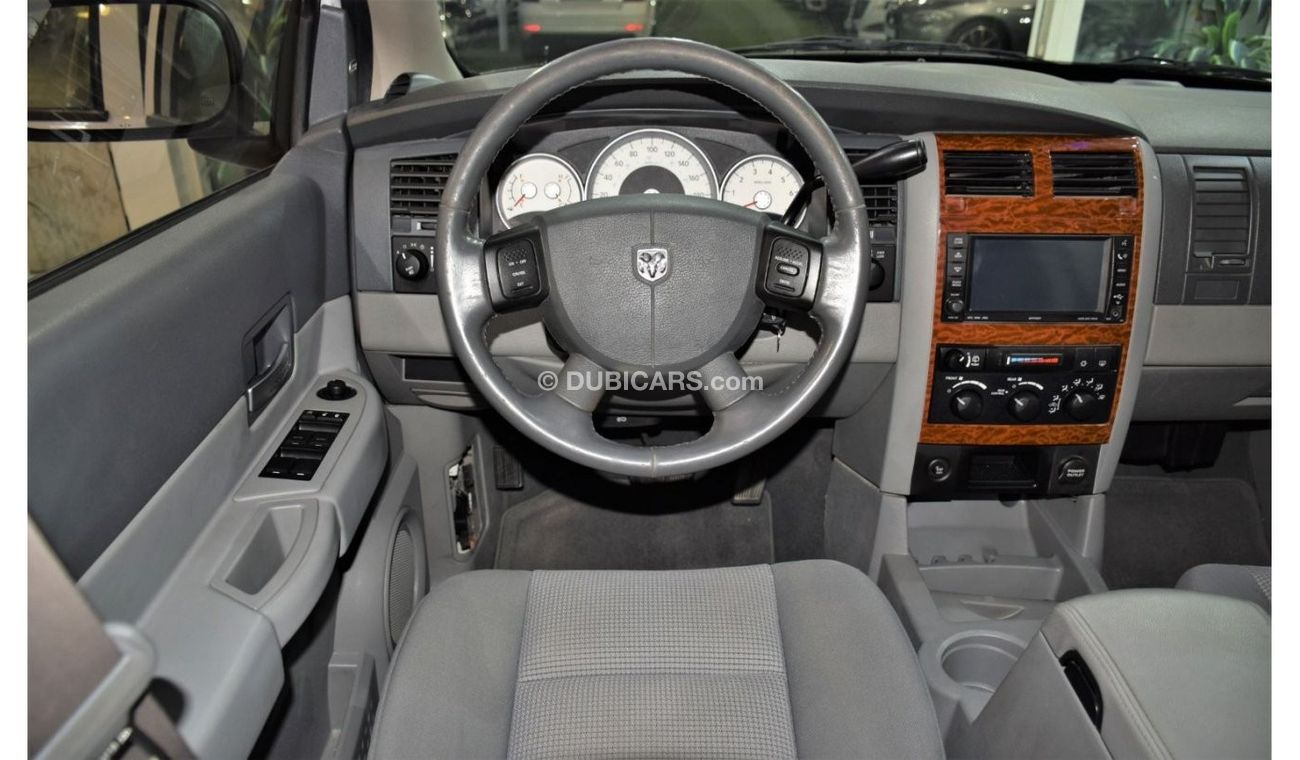 Dodge Durango EXCELLENT DEAL for our Dodge Durango SLT 2009 Model!! in White Color! GCC Specs