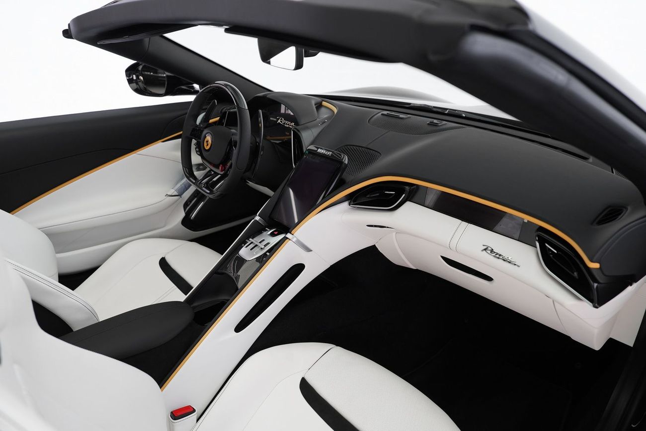 Ferrari Roma Ferrari Roma Spider