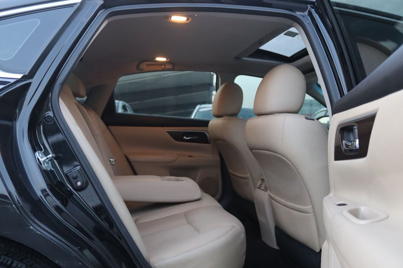 نيسان ألتيما نيسان ألتيما -2015 - خليجى - بمحرك 3.5 - بدون حوادث - وبحاله ممتازه