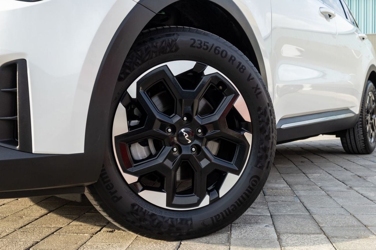 Kia Sorento 2.5L LX (RWD) Kia Sorento 2024 GCC under Agency Warranty for 1,484.00 AED monthly