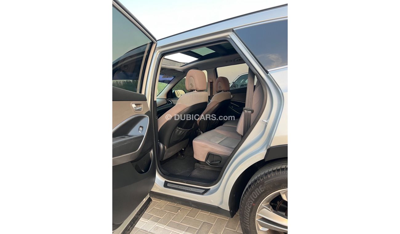 Hyundai Santa Fe GLS Top
