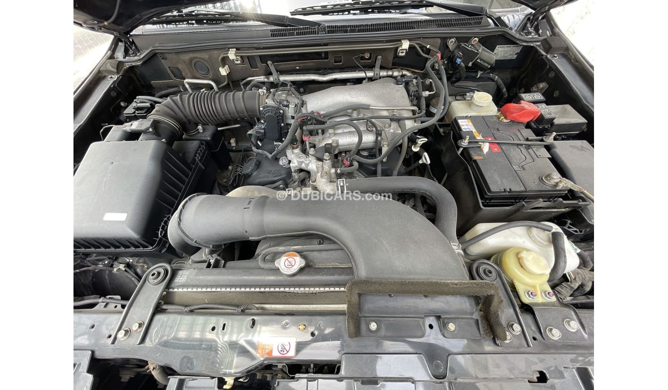 Mitsubishi Pajero 3500