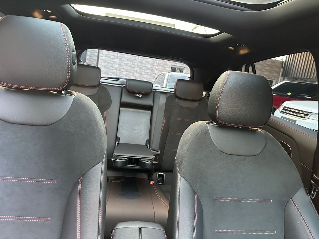 مرسيدس بنز EQE 350+ SUV