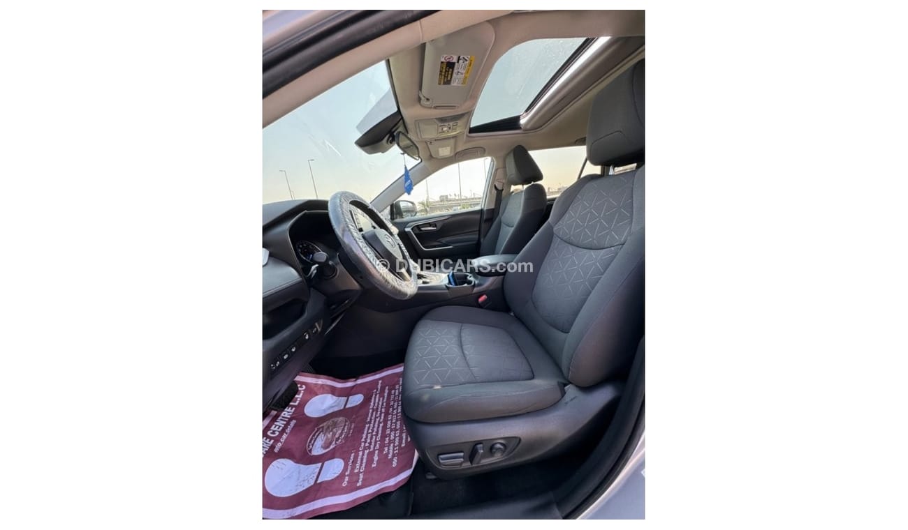 Toyota RAV4 2021 XLE EV HYBRID ENGINE SUNROOF 4x4 USA IMPORTED