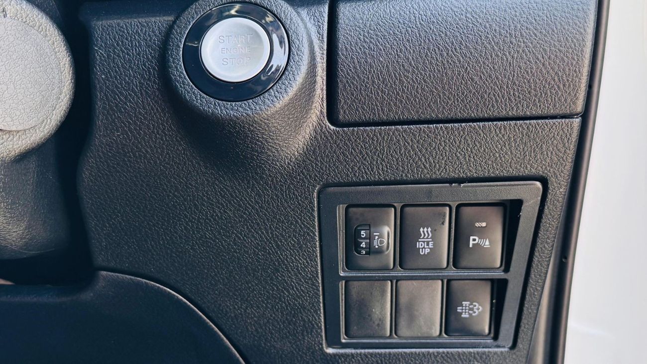 Toyota Hilux GR SPORTS KIT INSTALLED | 2.8L DIESEL ENGINE | 360 VIEW CAMERA