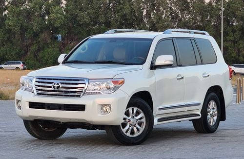 Toyota Land Cruiser GX.R V6  full option