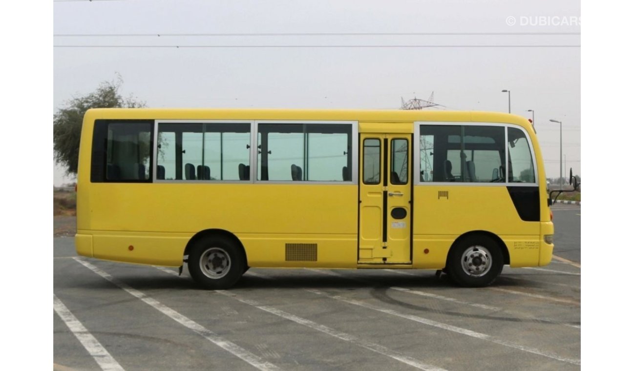 Nissan Civilian 2006 | CIVILIAN A/C 23 SEATER YELLOW SCHOOL BUS WITH GCC SPECS AND EXCELLENT CONDITION