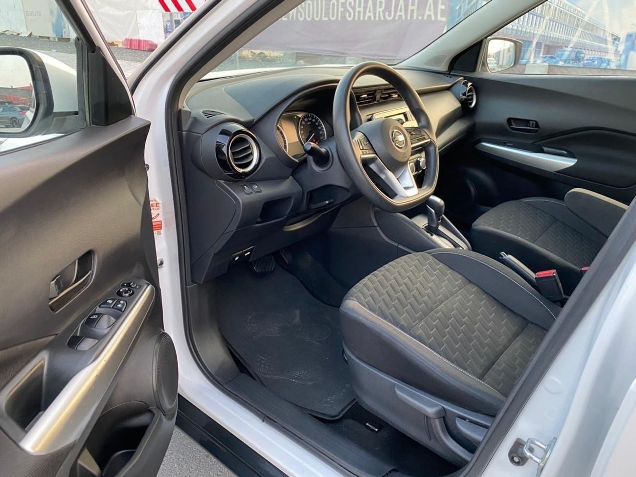 Nissan Kicks SV