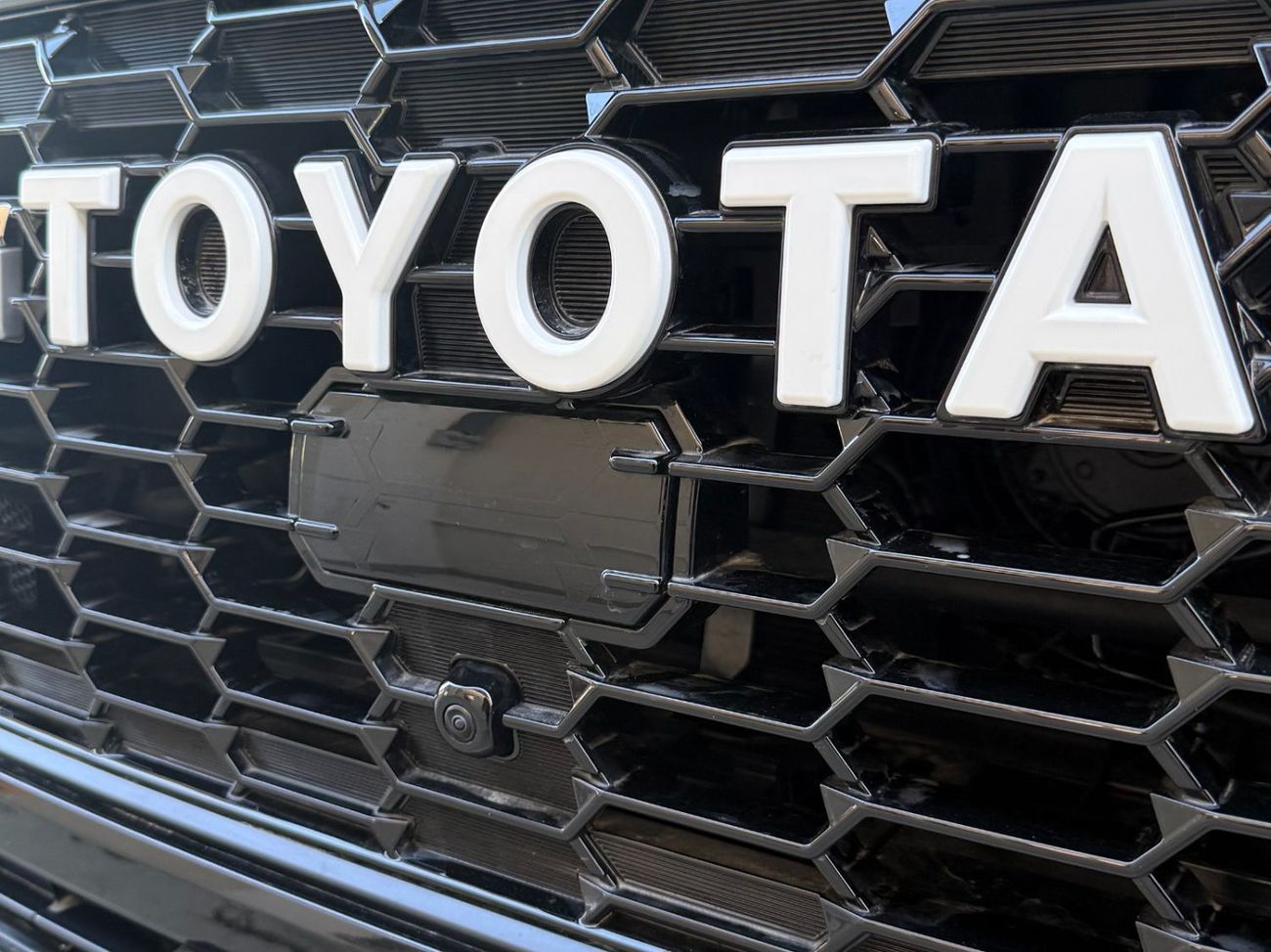 Toyota Land Cruiser 2026 TOYOTA LAND CRUISER GR SPORT 3.5 TWIN TURBO **EXPORT ONLY**التصدير فقط خارج الخليج***