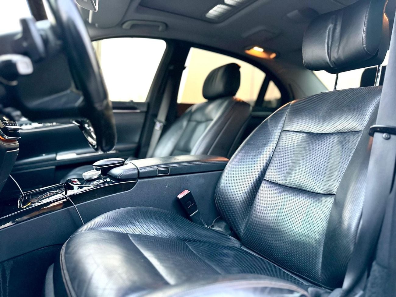 Mercedes Benz CLS550 STANDARD SS550 | Sunroof | Memory Seats | Fog Lights | # 92359
