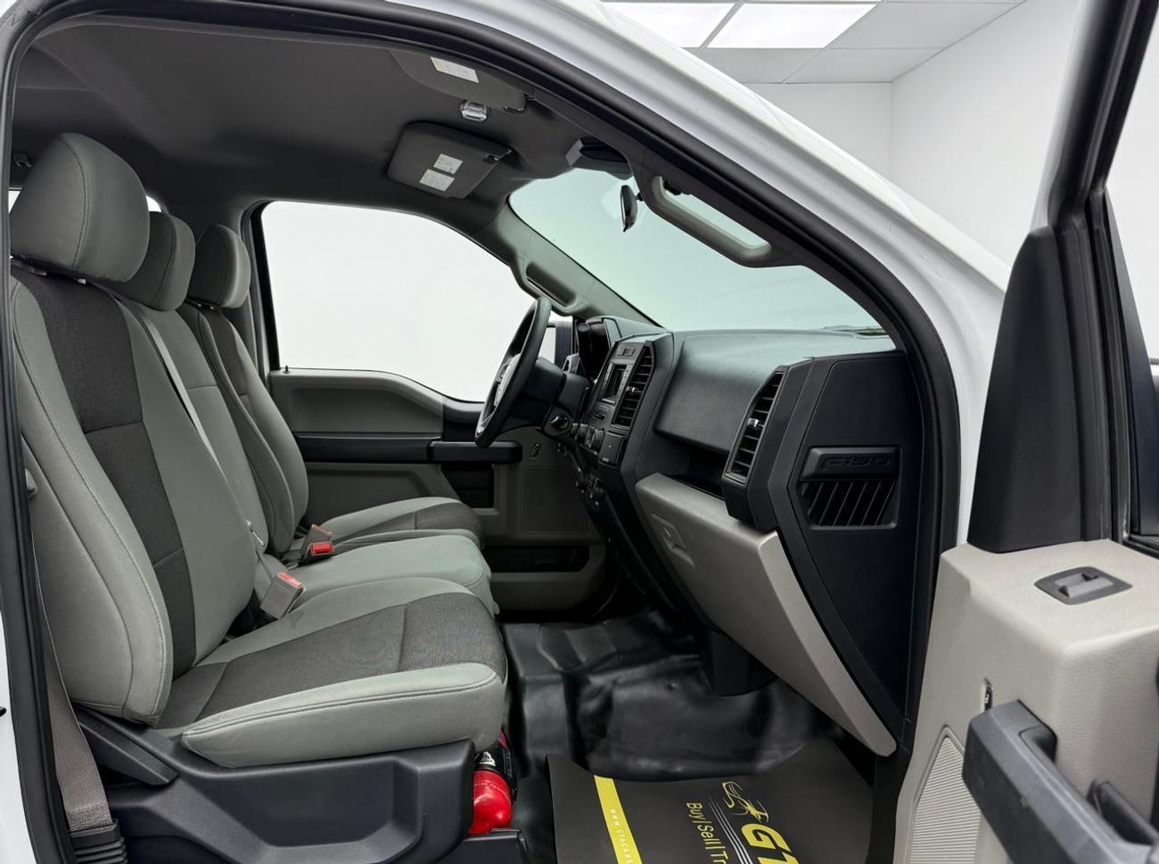 Ford F 150 2020 Ford F-150 XL, June/2026 Ford Warranty, Ford Full Service History, GCC.