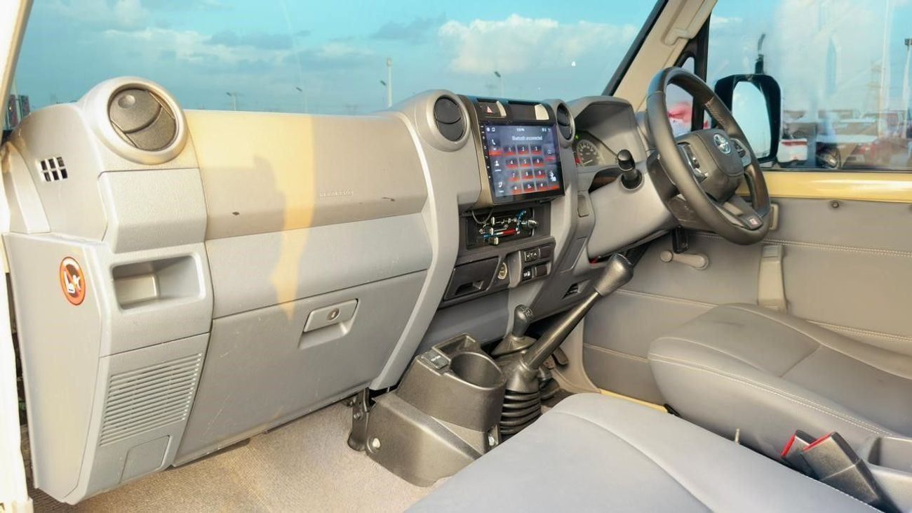 تويوتا لاند كروزر بيك آب -