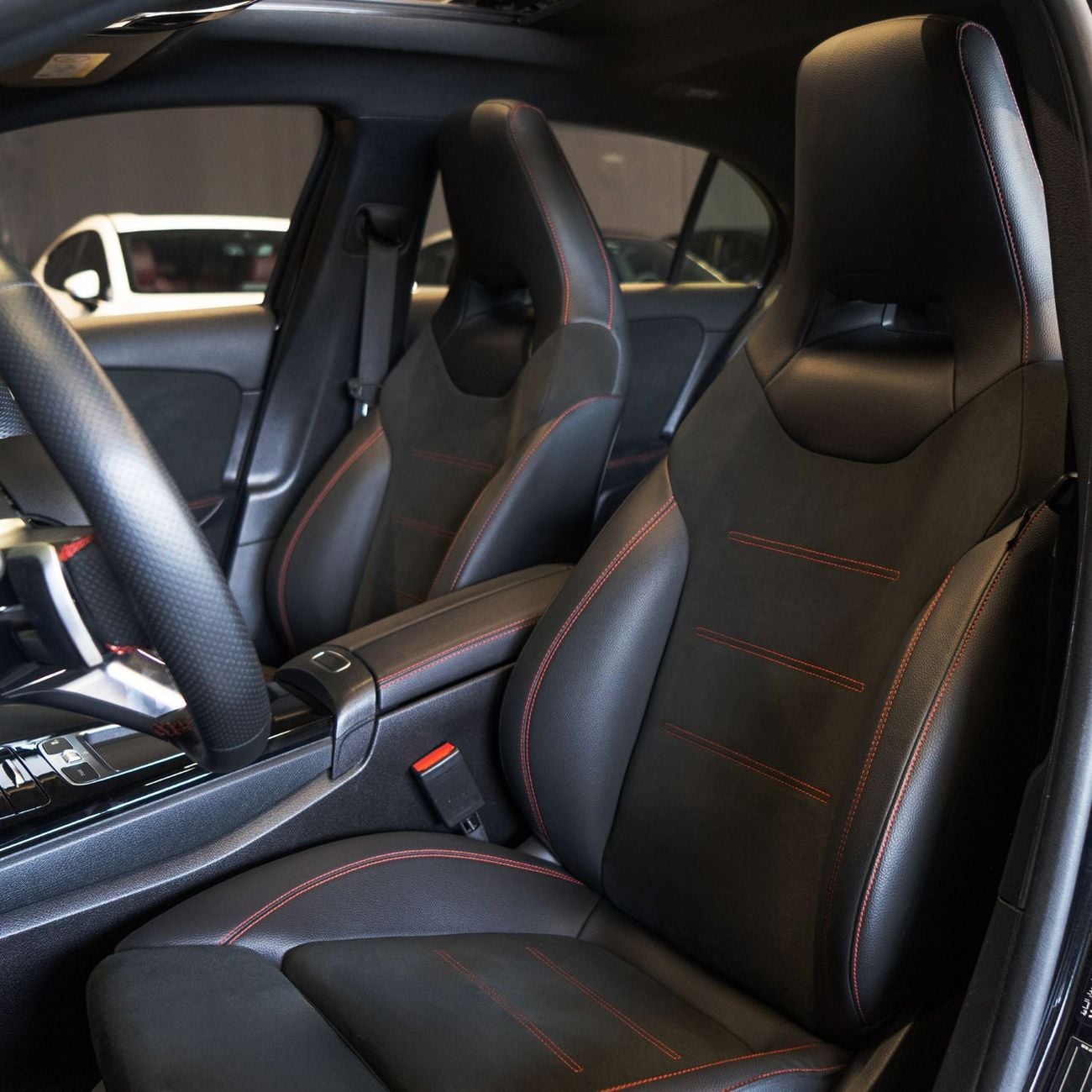 Mercedes-Benz A 200 Premium 1.4L 2,107 P.M • 0% Downpayment • Mercedes A 200 Premium • Agency Warranty