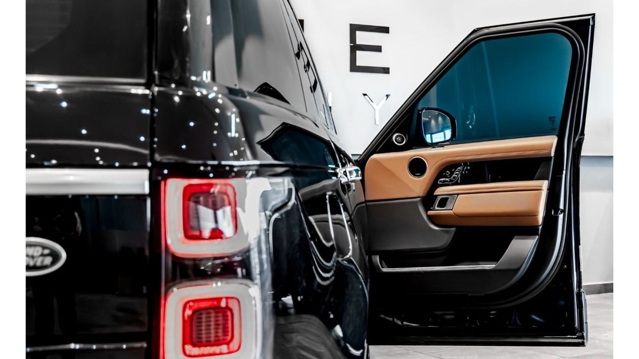 Land Rover Range Rover 2019 Range Rover Vogue Autobiography, 1 Year Comprehensive Warranty, Full Service History, GCC