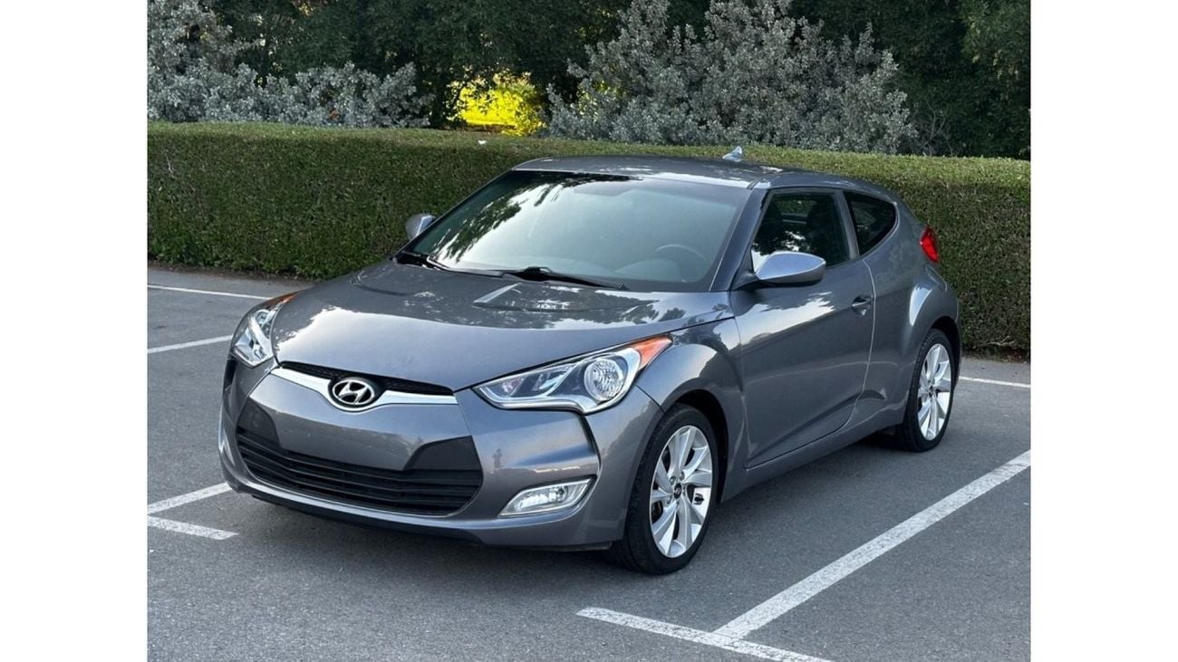 Hyundai Veloster Sport MODEL 2017 CAR PERFECT CONDITION INSIDE AND OUTSIDE