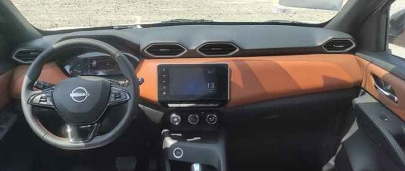 نيسان ماغنيت نيسان ماجنيت أسينتا بلس ذات الدفع الأمامي، محرك بنزين سعة 1.0 لتر، ناقل حركة أوتوماتيكي، موديل 2025